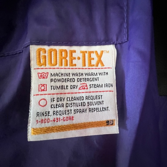 MEC Rain Vintage Jacket - Picture 3 of 5